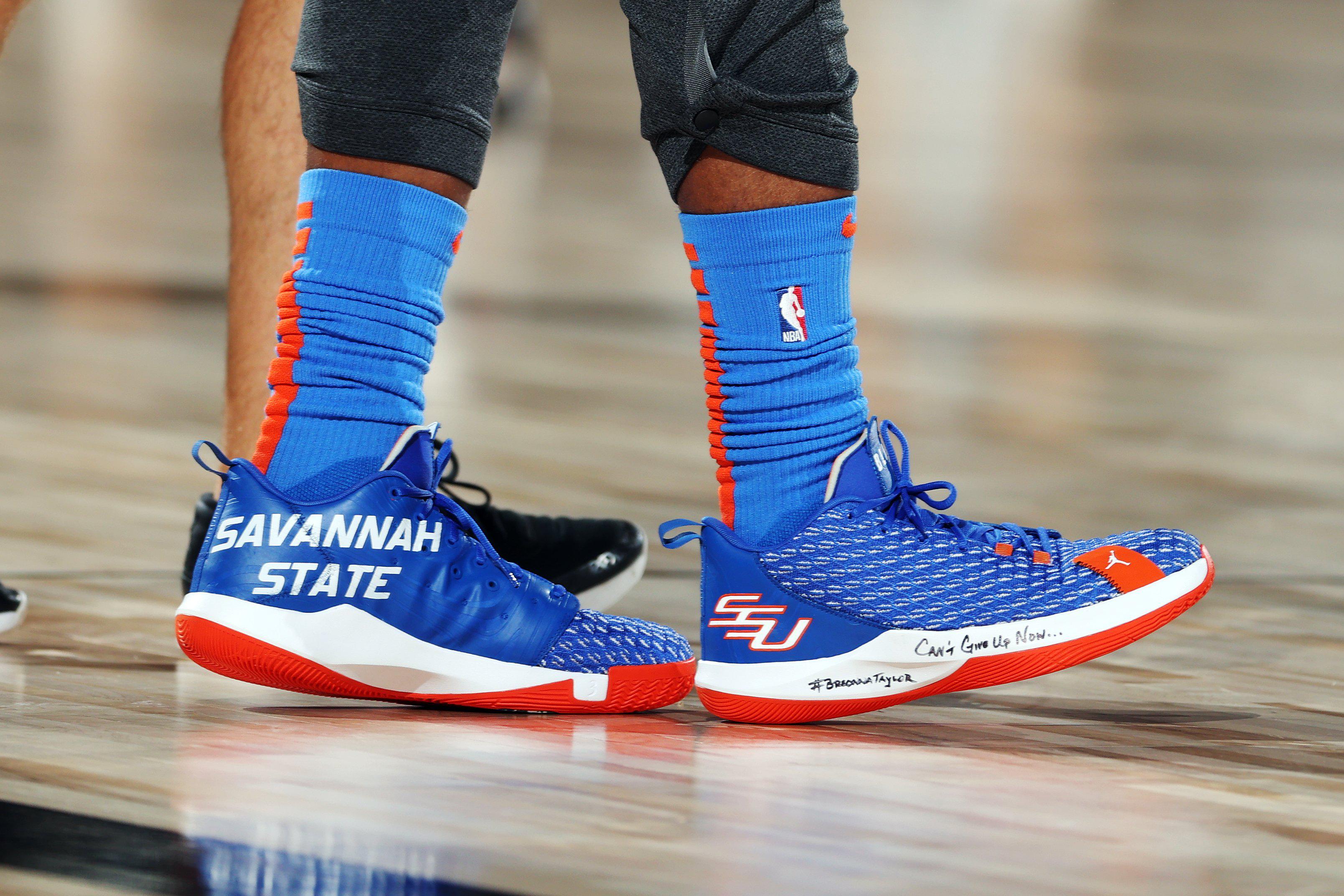 chris paul sneakers